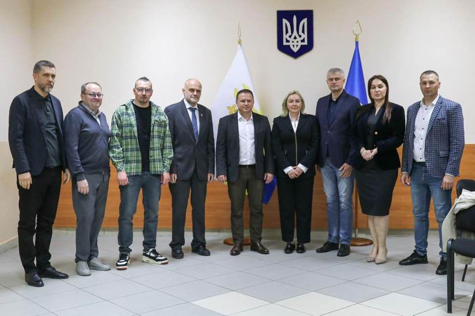 Депутати Чернівецької облради зустрічалися з колегами у Миколаєві 